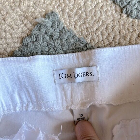 Kim Rogers White Capri Scalloped Trim Pull On Stretch Pants Size 10 - Picture 7 of 7